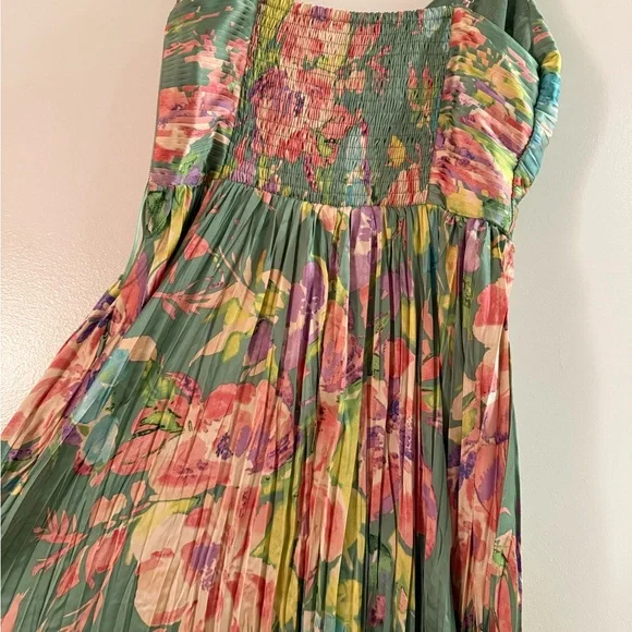Astr Multicolor Floral Maxi Dress - Picture 10 of 14